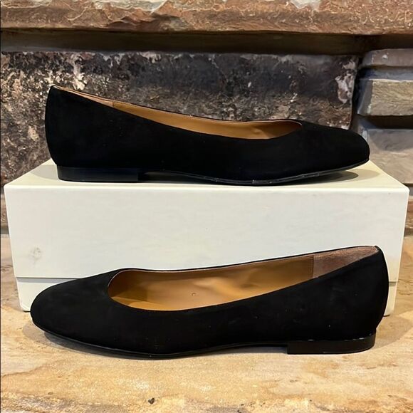 Margaux The Classic Elegant Black Suede Ballet Flats - Picture 1 of 11